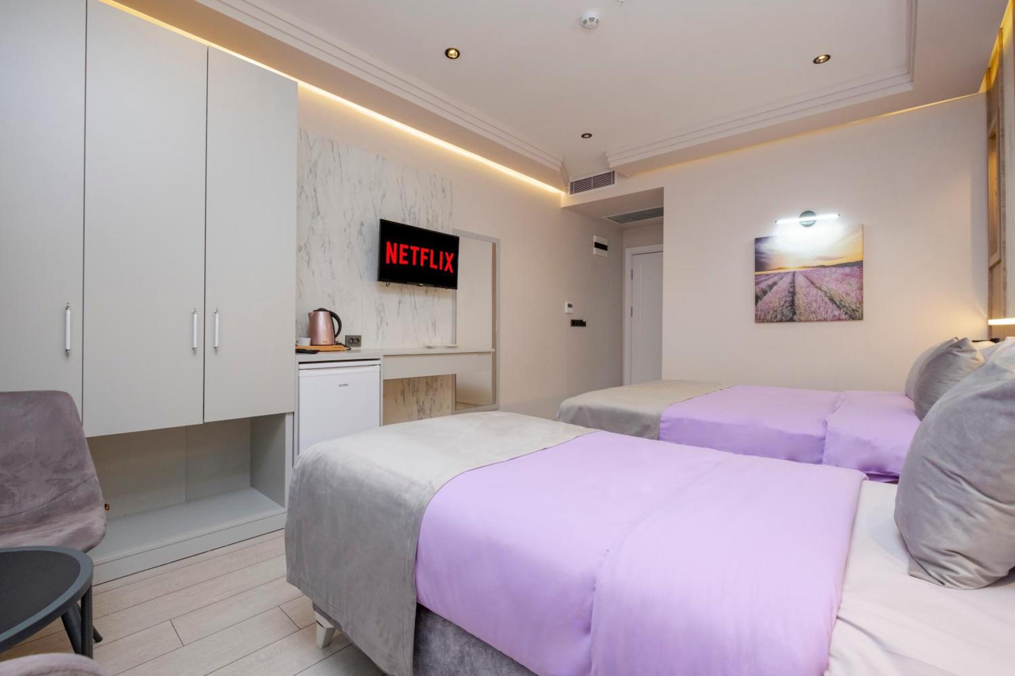 Lavender Airport Hotel Arnavutkoy Luaran gambar
