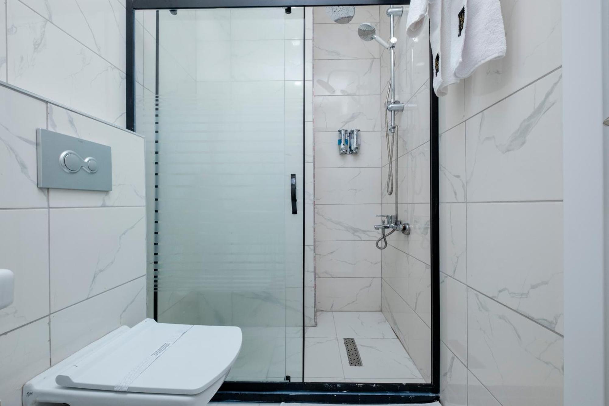 Lavender Airport Hotel Arnavutkoy Luaran gambar