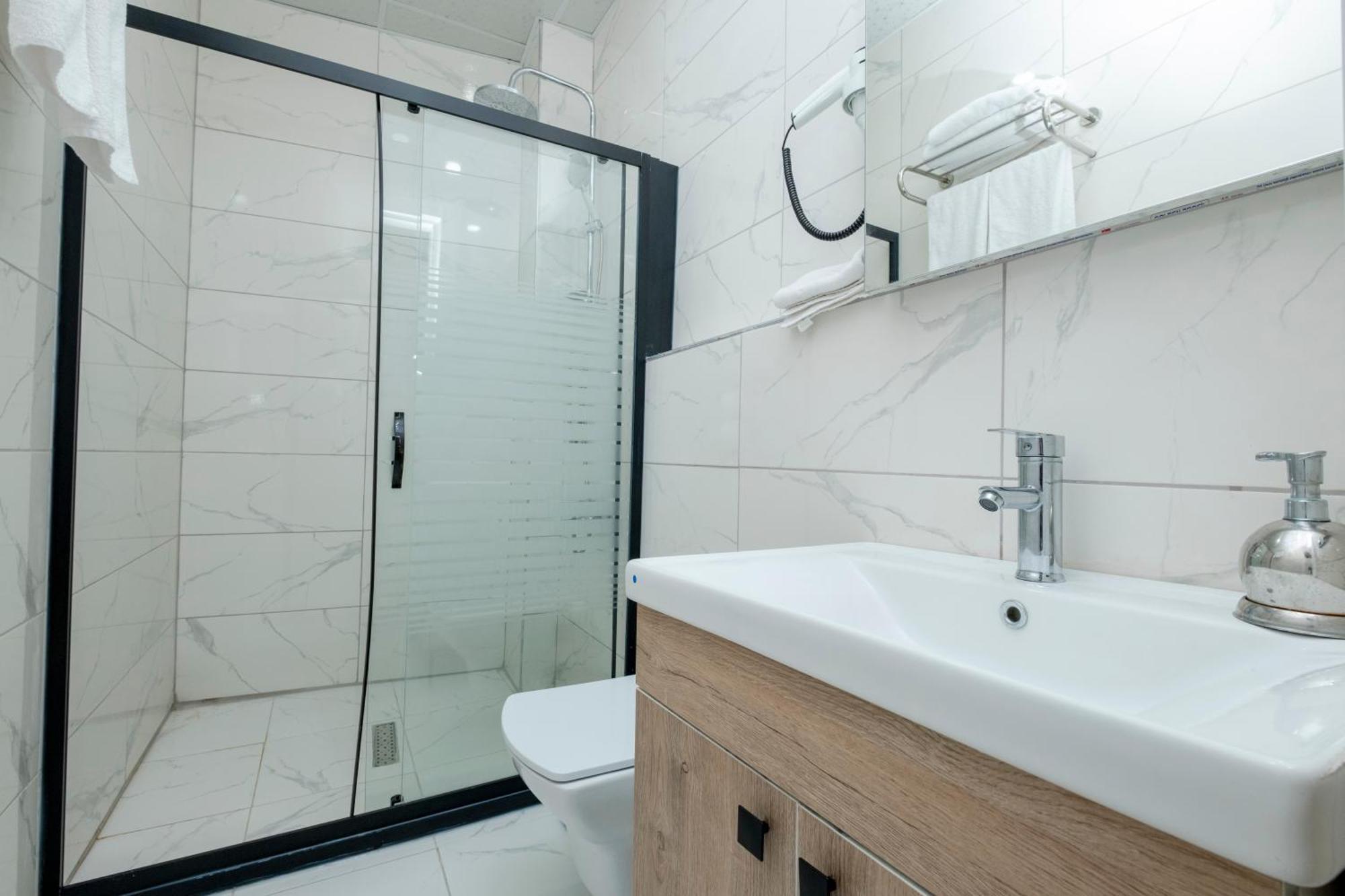 Lavender Airport Hotel Arnavutkoy Luaran gambar