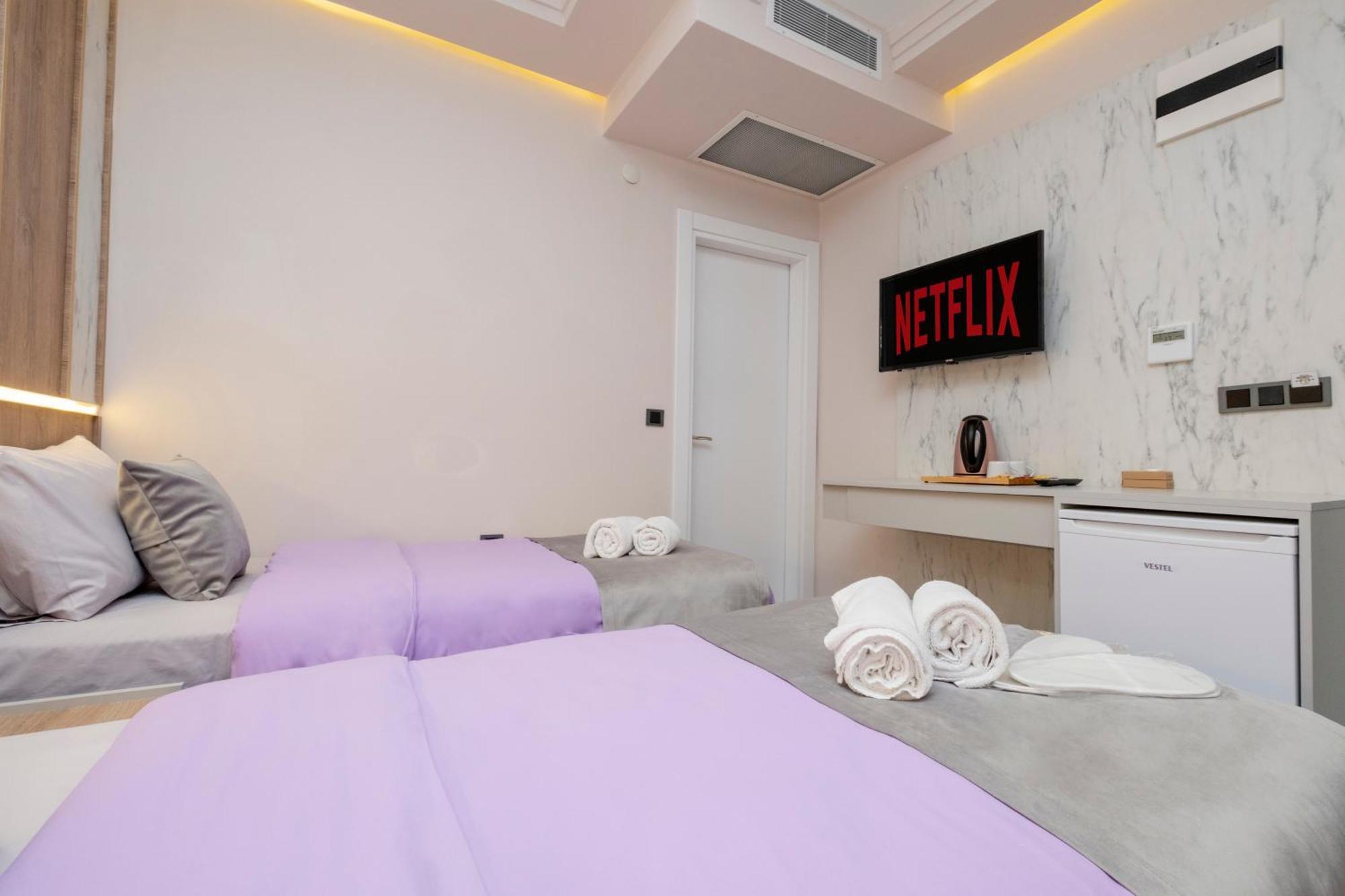 Lavender Airport Hotel Arnavutkoy Luaran gambar