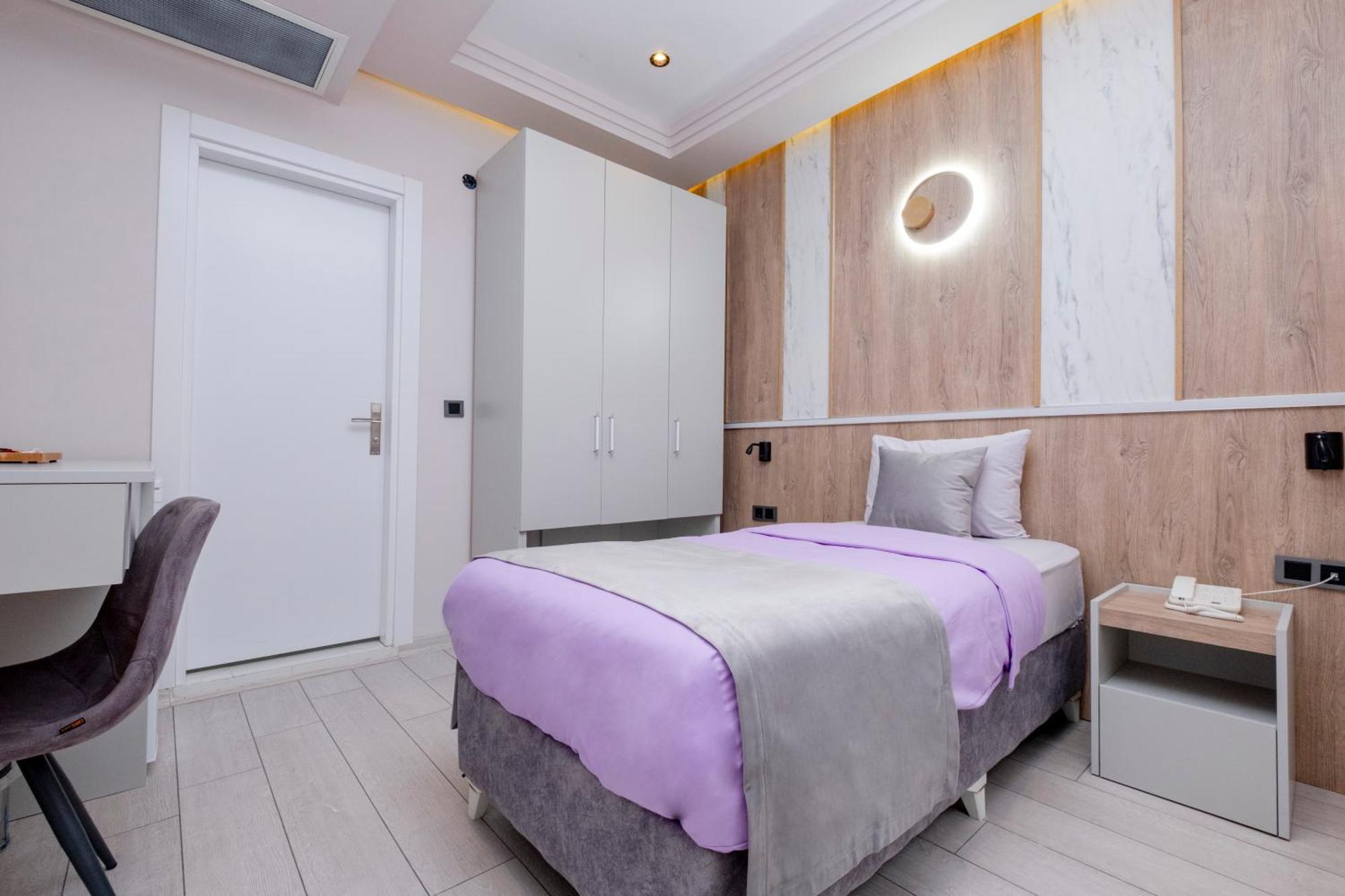 Lavender Airport Hotel Arnavutkoy Luaran gambar